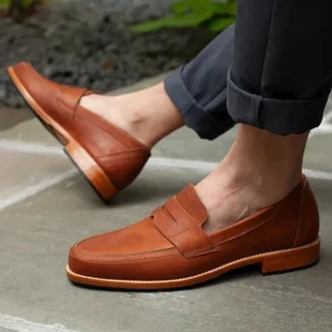 Metro Men Black Casual Loafers